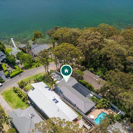 Highland On The Lake - An Idyllic Poolside Oasis Villa Newcastle Exterior foto