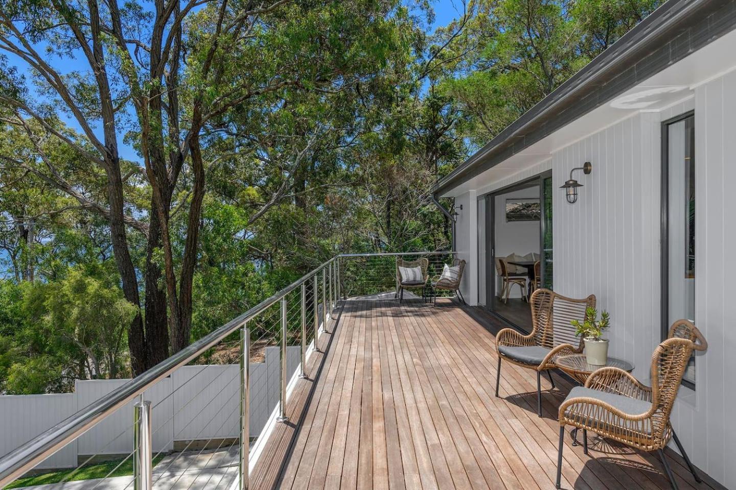 Highland On The Lake - An Idyllic Poolside Oasis Villa Newcastle Exterior foto